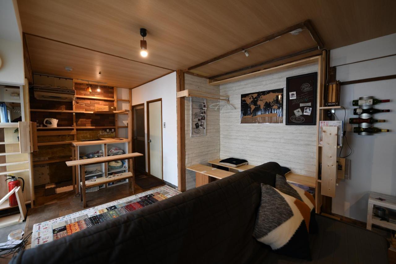 Dotombori Base Hotell Ōsaka Eksteriør bilde